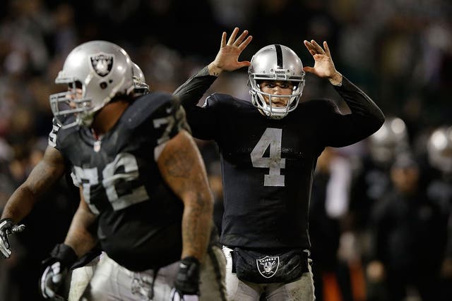 Derek Carr calls the shots as he guided the Raiders to a first win of the season