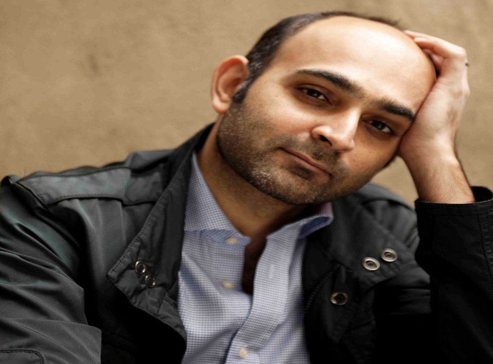 Mohsin hamid wife image