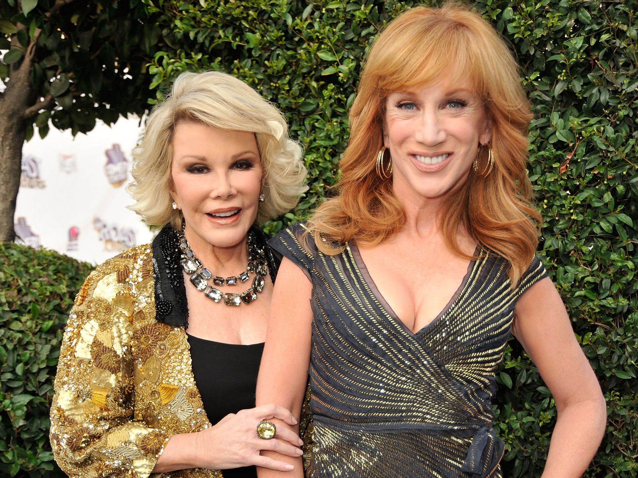 TV hosts Melissa and Joan Rivers with actress Kathy Griffin arrive to the 62nd Annual Golden Globe Awards at the Beverly Hilton Hotel January 16, 2005 in