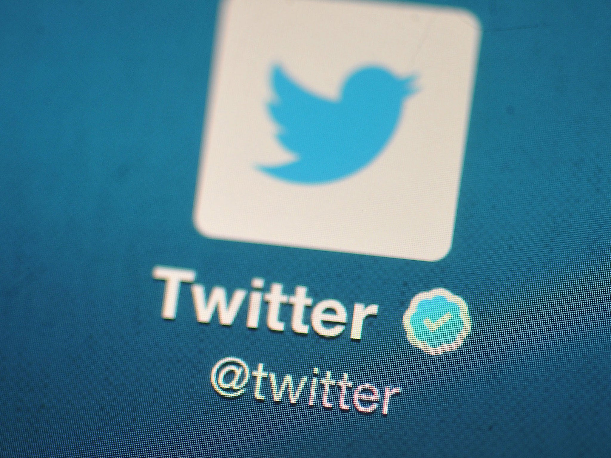 Twitter uses can now share a list of blocked accounts with others