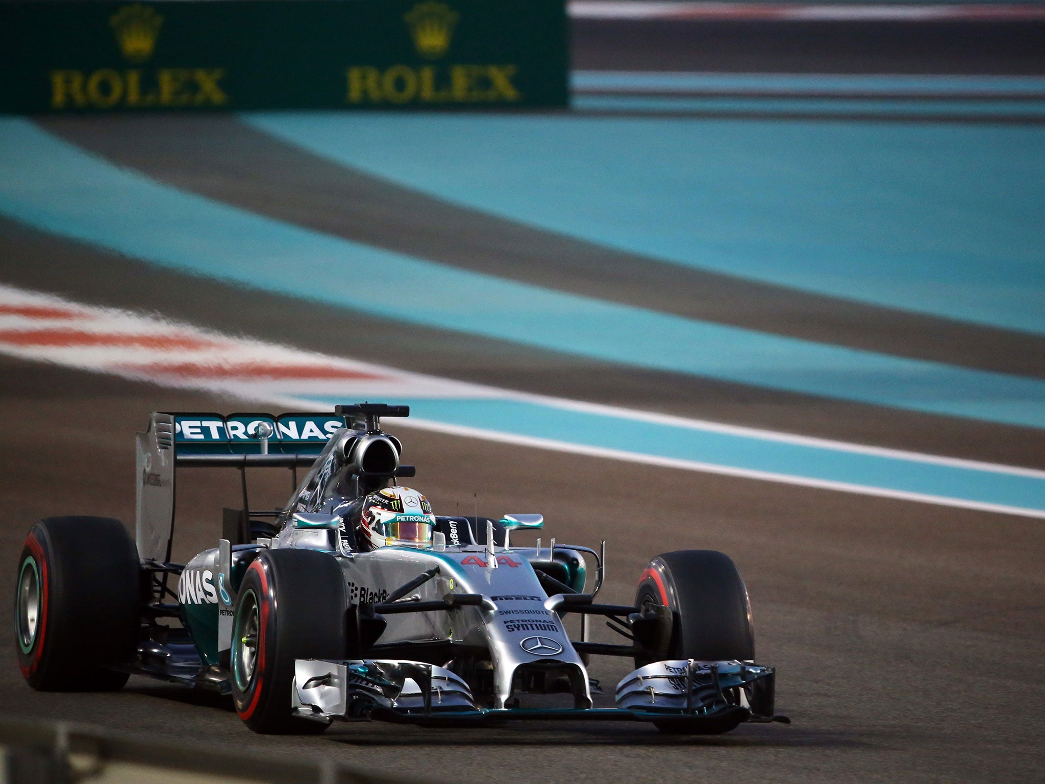 Hamilton edged out Rosberg in the first practice session