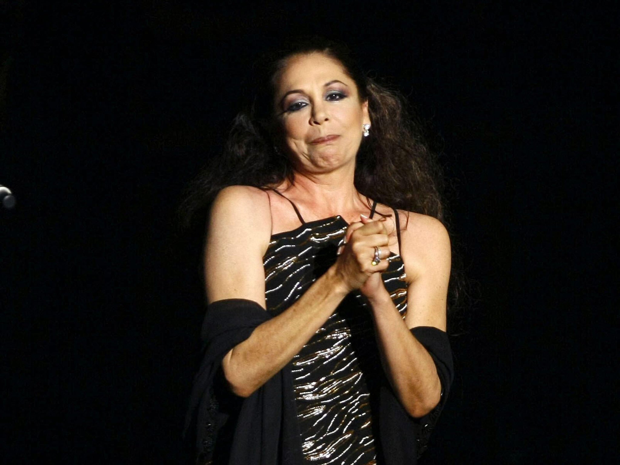 Isabel Pantoja on stage in 2013