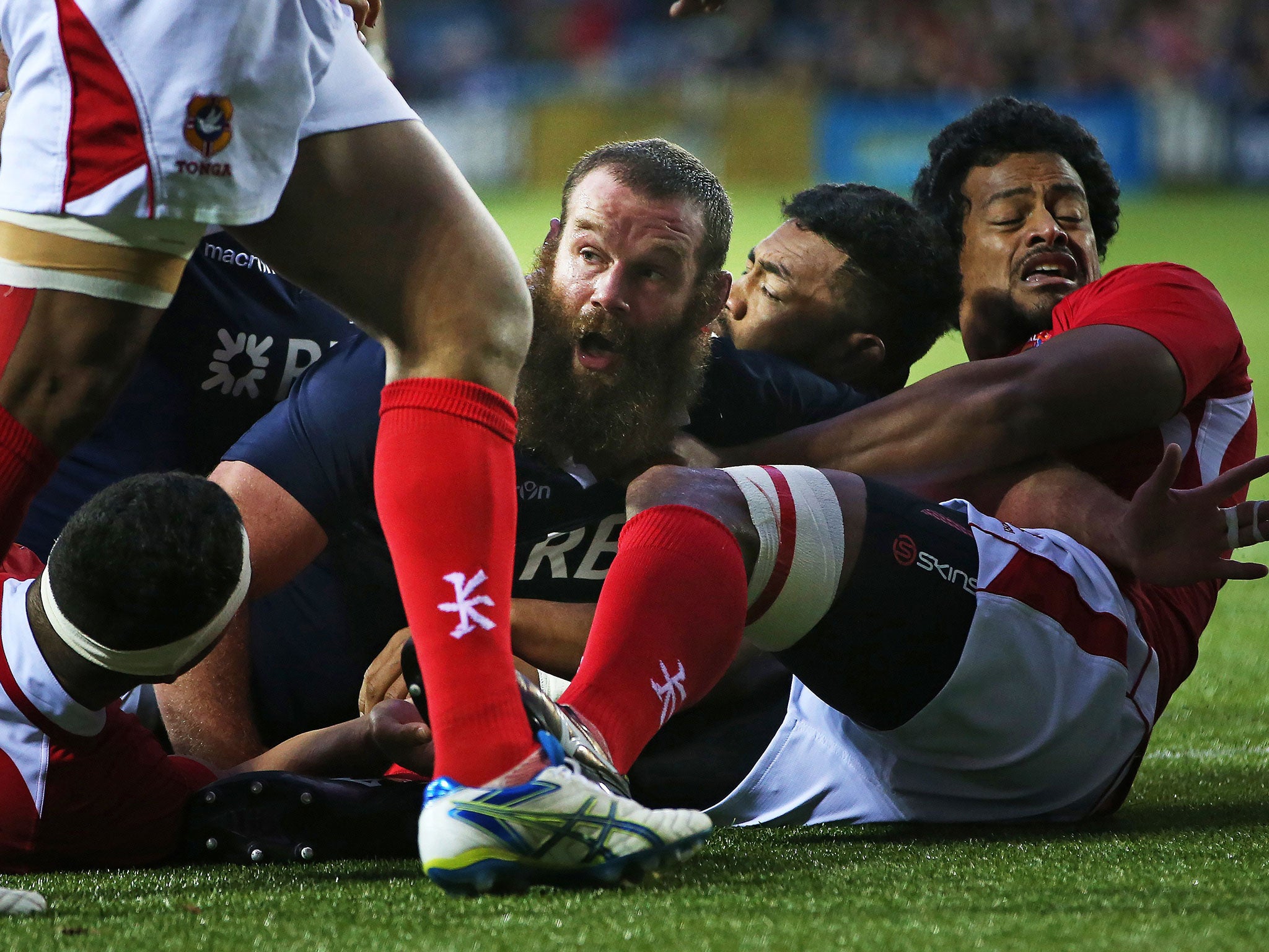 Geoff Cross scores for Scotland