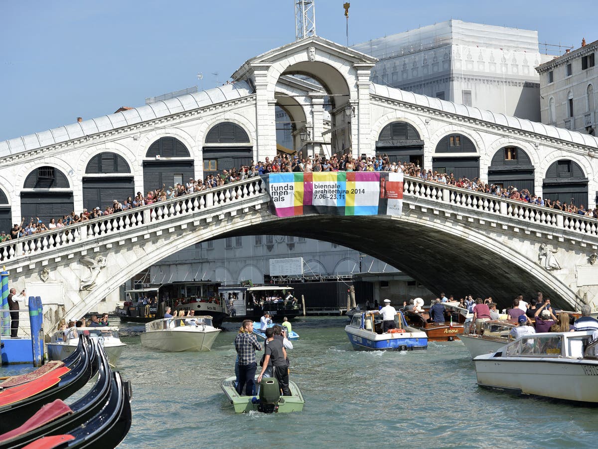 Venice isn't banning wheeled suitcases to stop noise pollution and