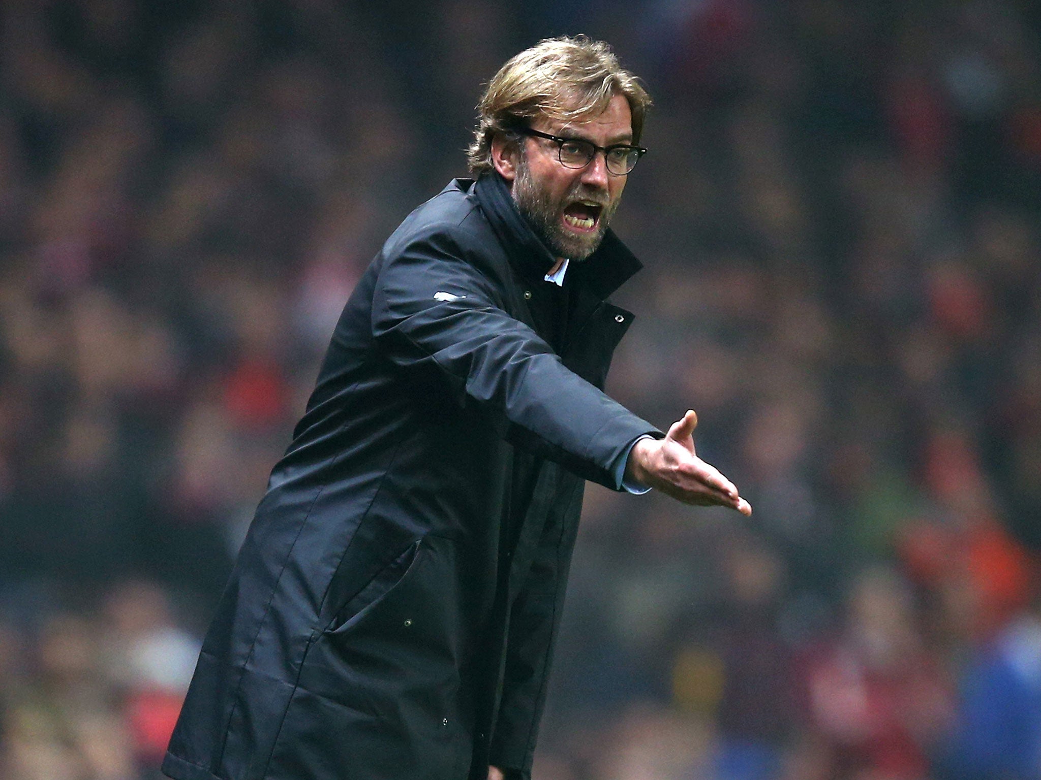 Klopp gesticulates to his under-performing players