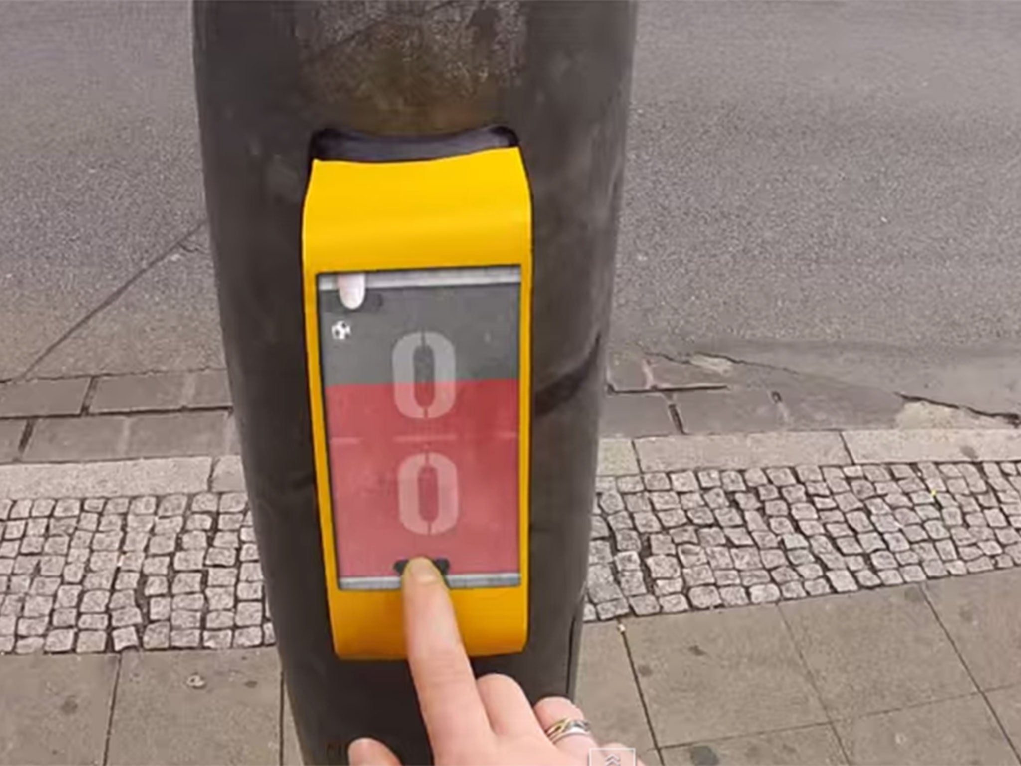A handset created in Germany that allows users to play each other at Pong while waiting to cross the street