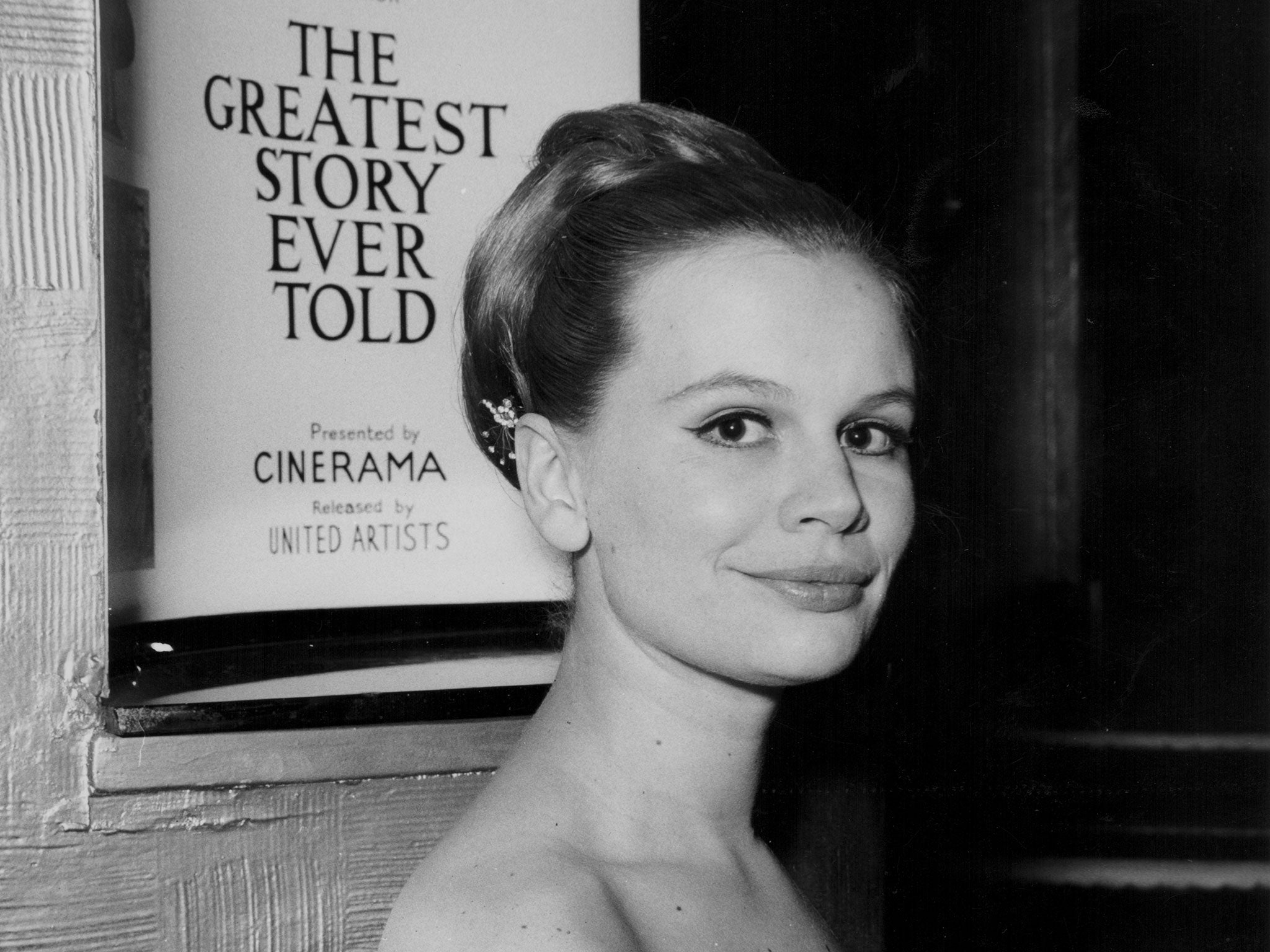 Dunham in 1965 at the Casino Cinerama Theatre in Soho for the European premiere of her best-known film