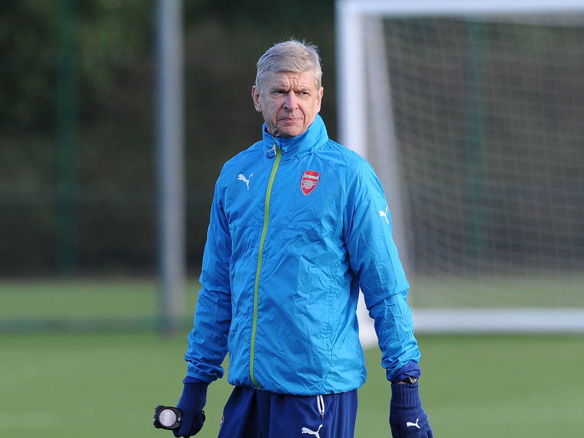 Arsene Wenger in training ahead of the match against Galatasaray
