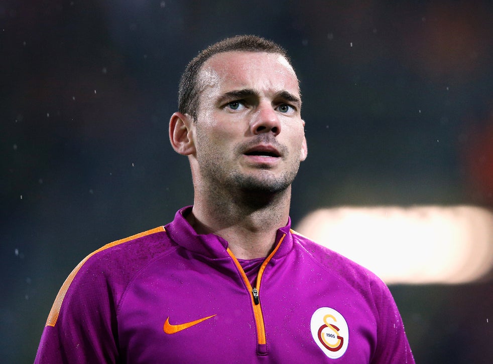 Manchester United and Manchester City linked with Wesley Sneijder move, but Southampton not in ...