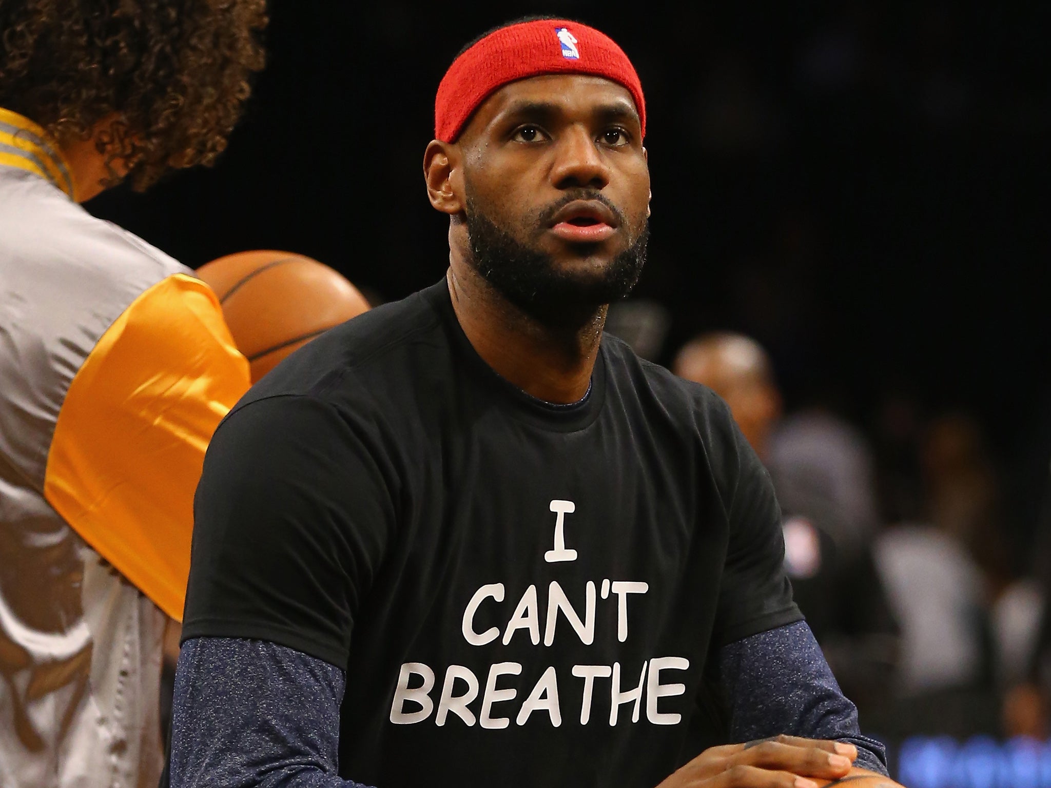 Derrick Rose explains why he wore 'I Can't Breathe' shirt 