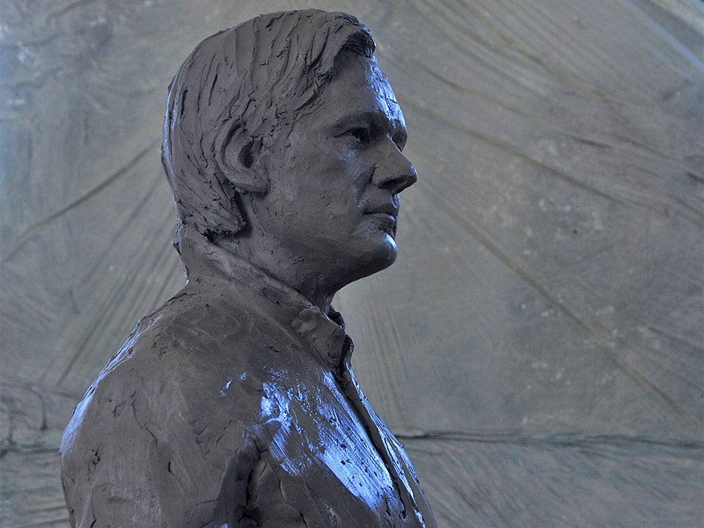 Davide Dormino’s statue of Julian Assange