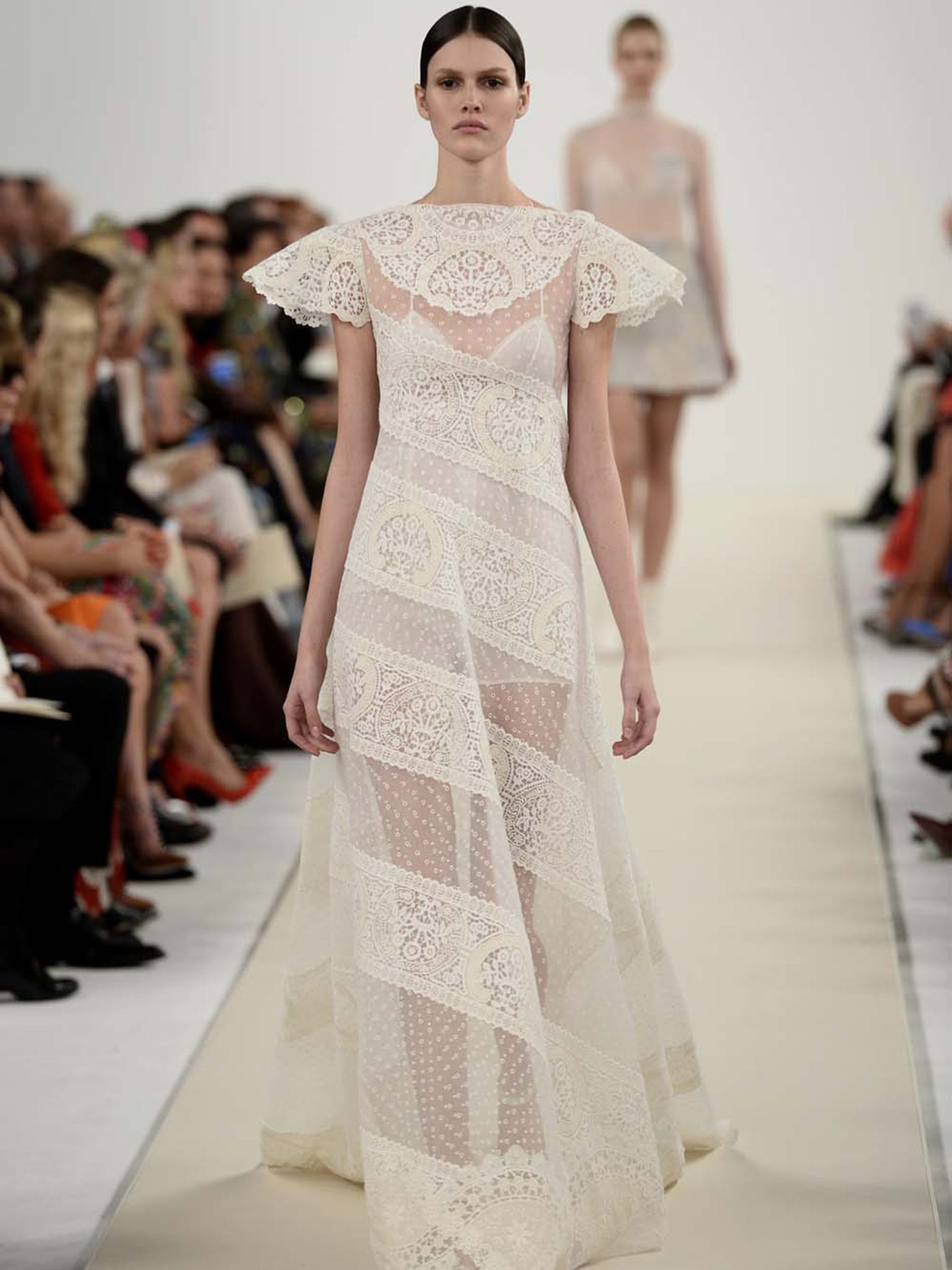 tack Bi nød Valentino's all-white haute couture collection | The Independent | The  Independent
