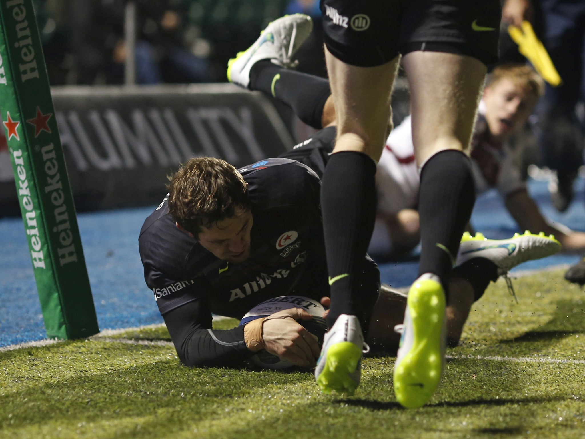 Alex Goode scores in the corner for Saracens