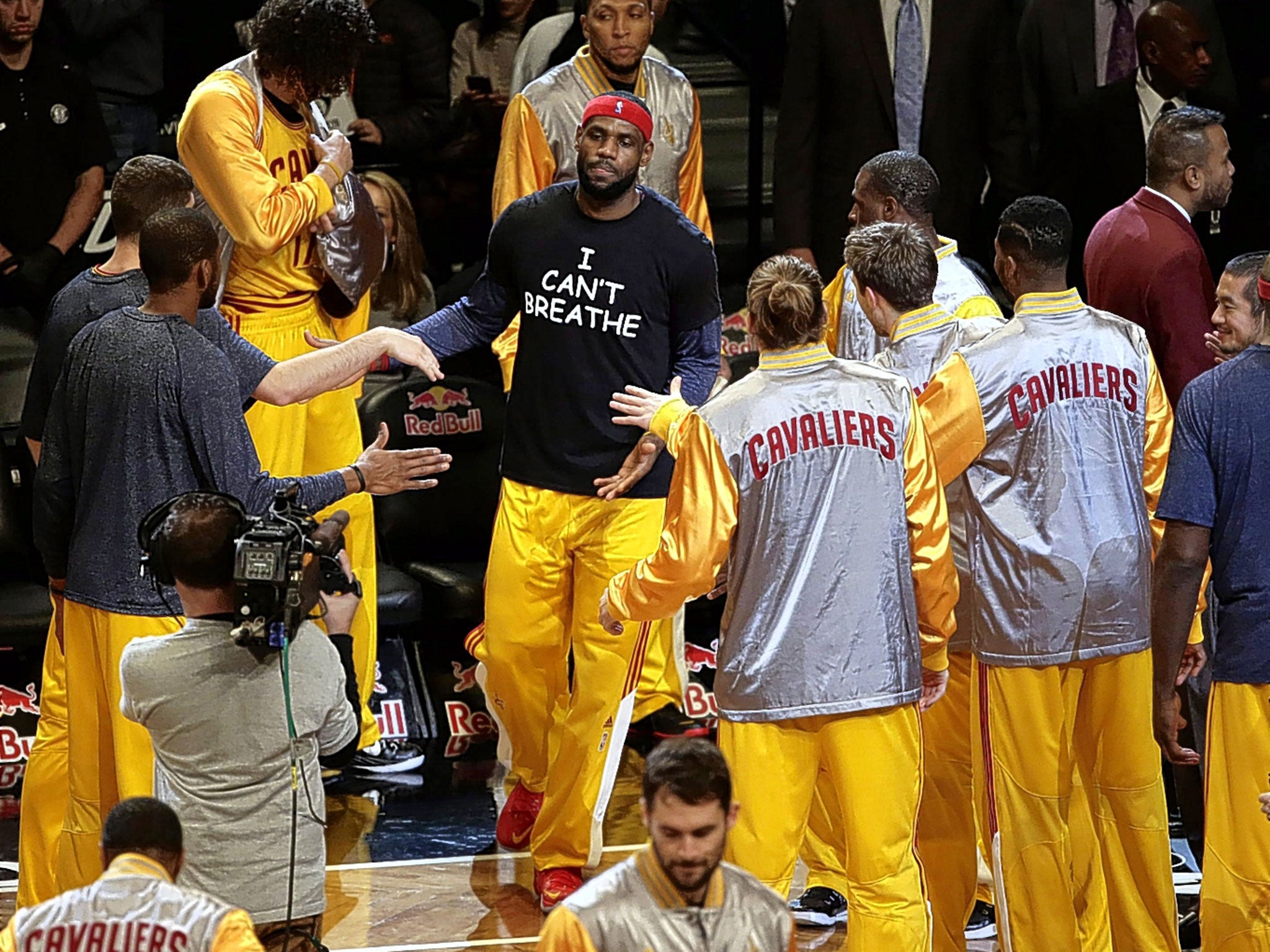 LeBron James in his ‘I can’t breathe’ T-shirt