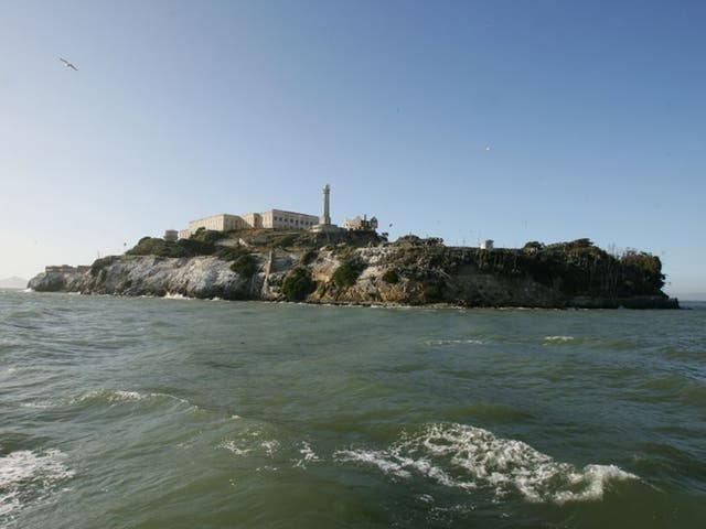 <p>Historic tidal patterns suggests raft used in infamous 1962 prison break never made land</p>
