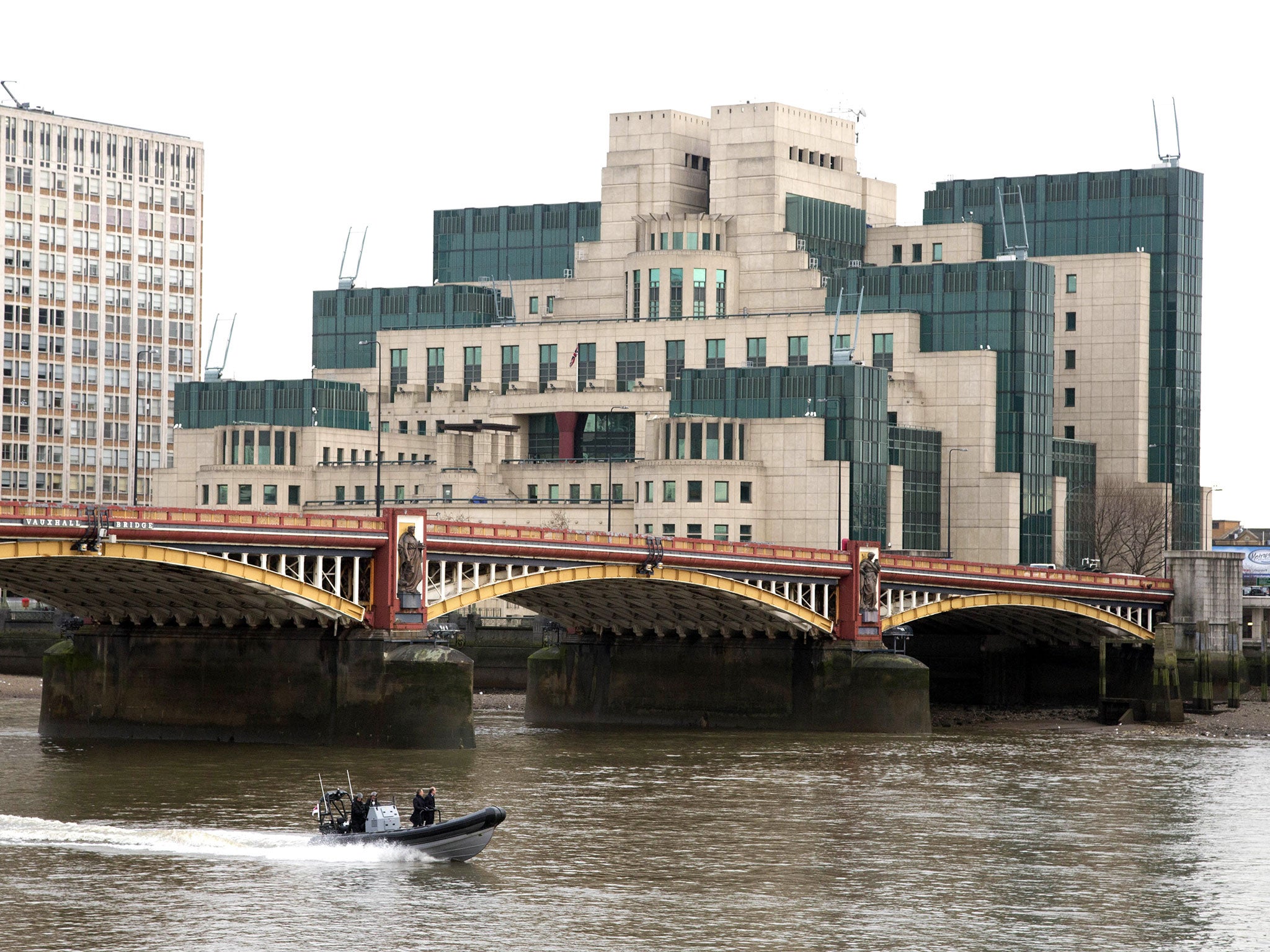 Filming begins on Spectre outside the MI6 Headquarters in London