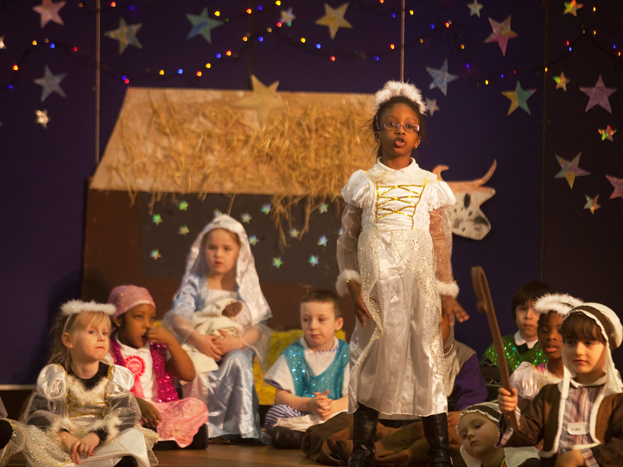 Should parents be allowed to take pictures at nativity plays?
