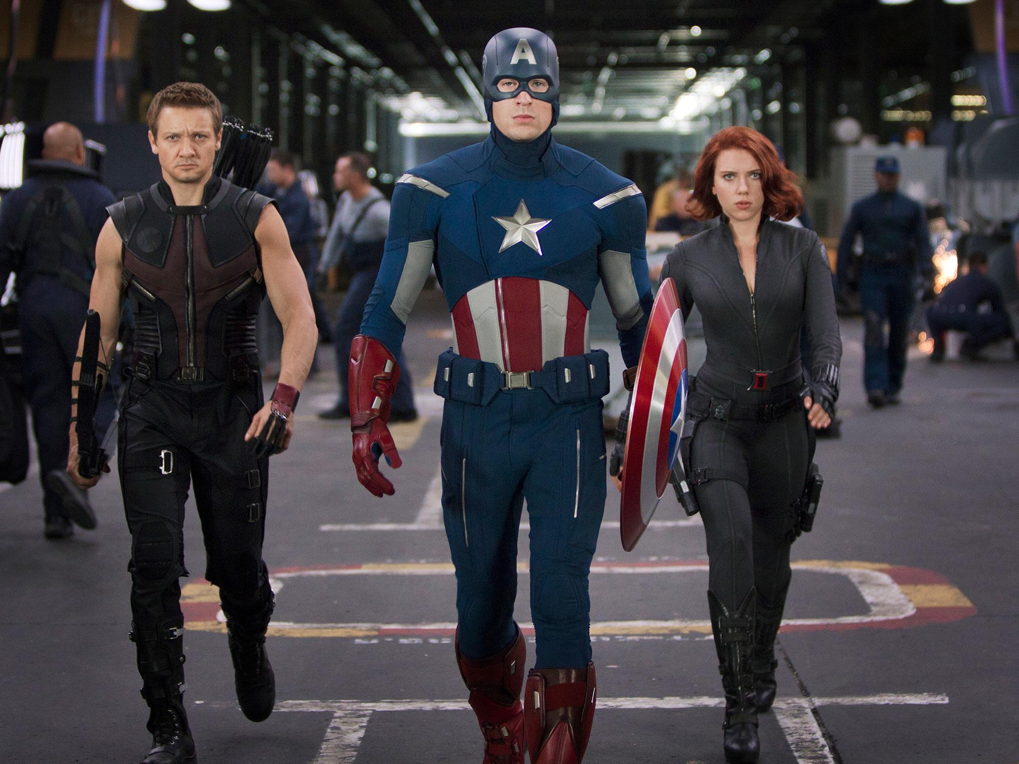 L to R: Hawkeye (Jeremy Renner), Captain America (Chris Evans) & Black Widow (Scarlett Johansson) in Avengers Assemble