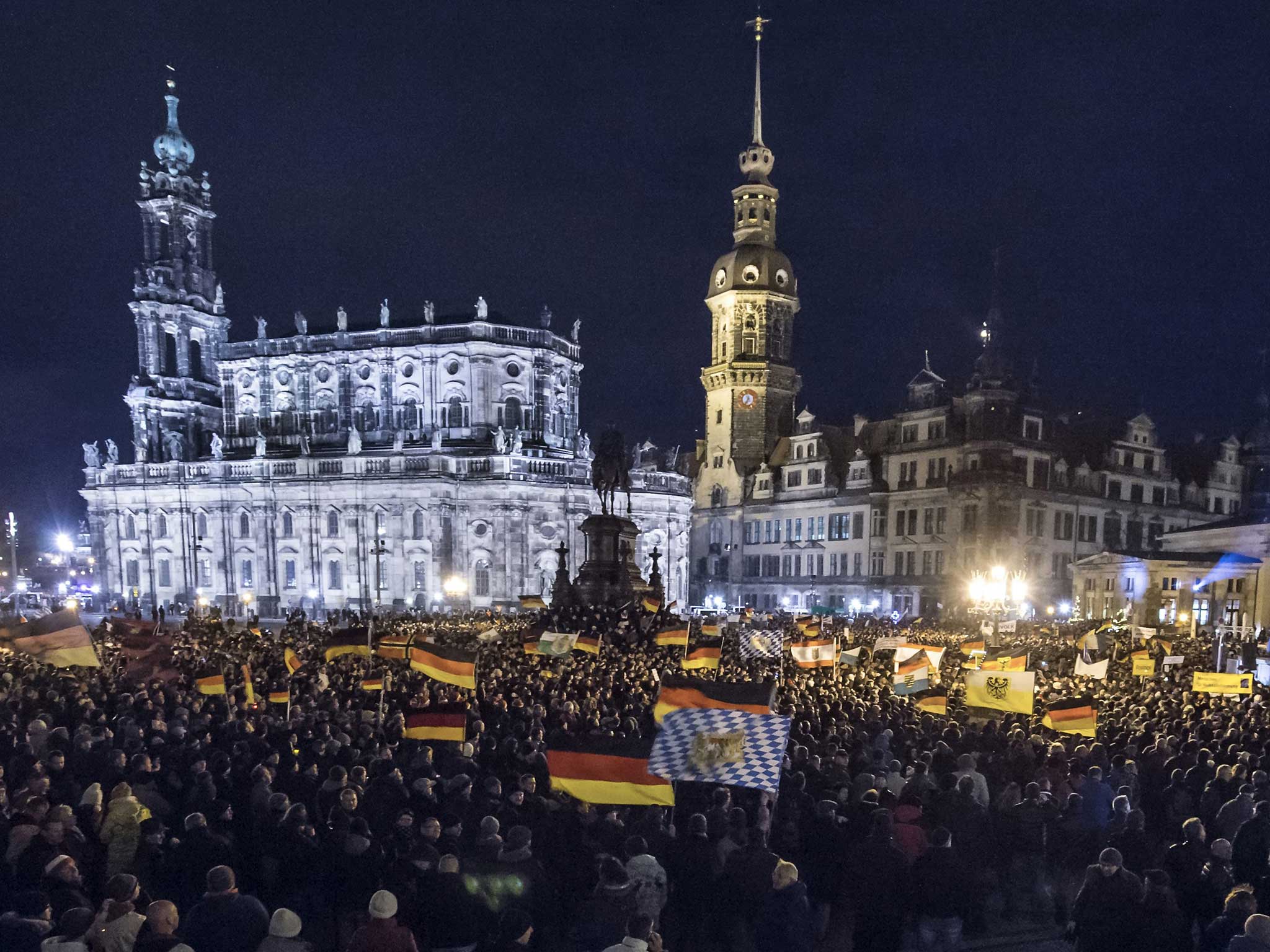 More than 17,000 joined a Pegida protest in Dresden on 22 December