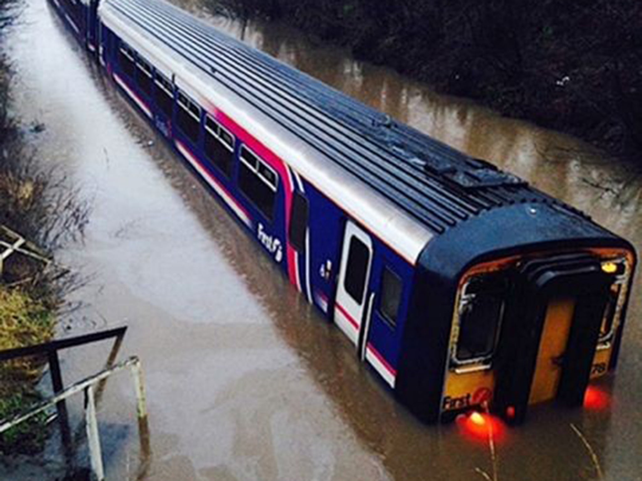 The Glasgow Central to Carlisle train on Monday after striking a large volume of water between Kilmarnock and Auchinleck, as the River Irvine burst its banks