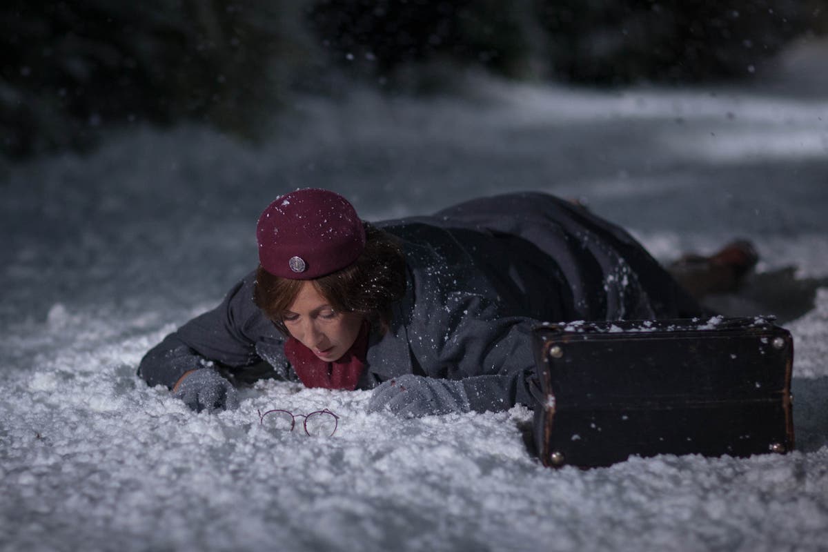 Call the Midwife Christmas Special, review Miranda Hart and co deliver