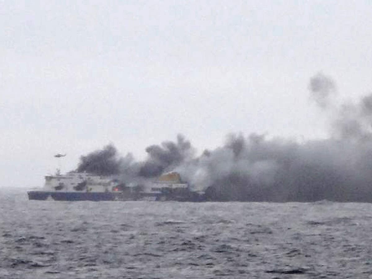 Norman Atlantic ferry fire: One killed and hundreds still trapped as ...