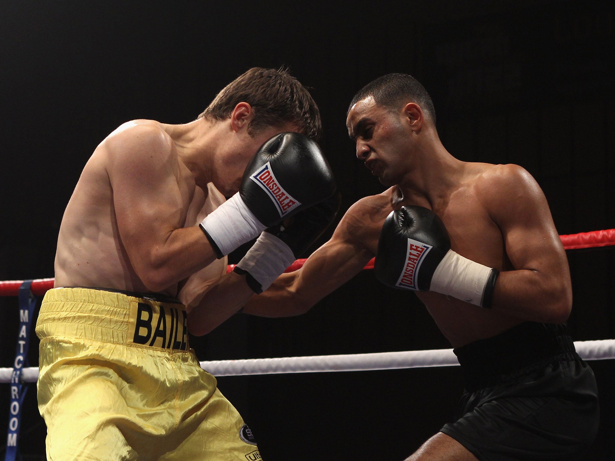 Kid Galahad (right)