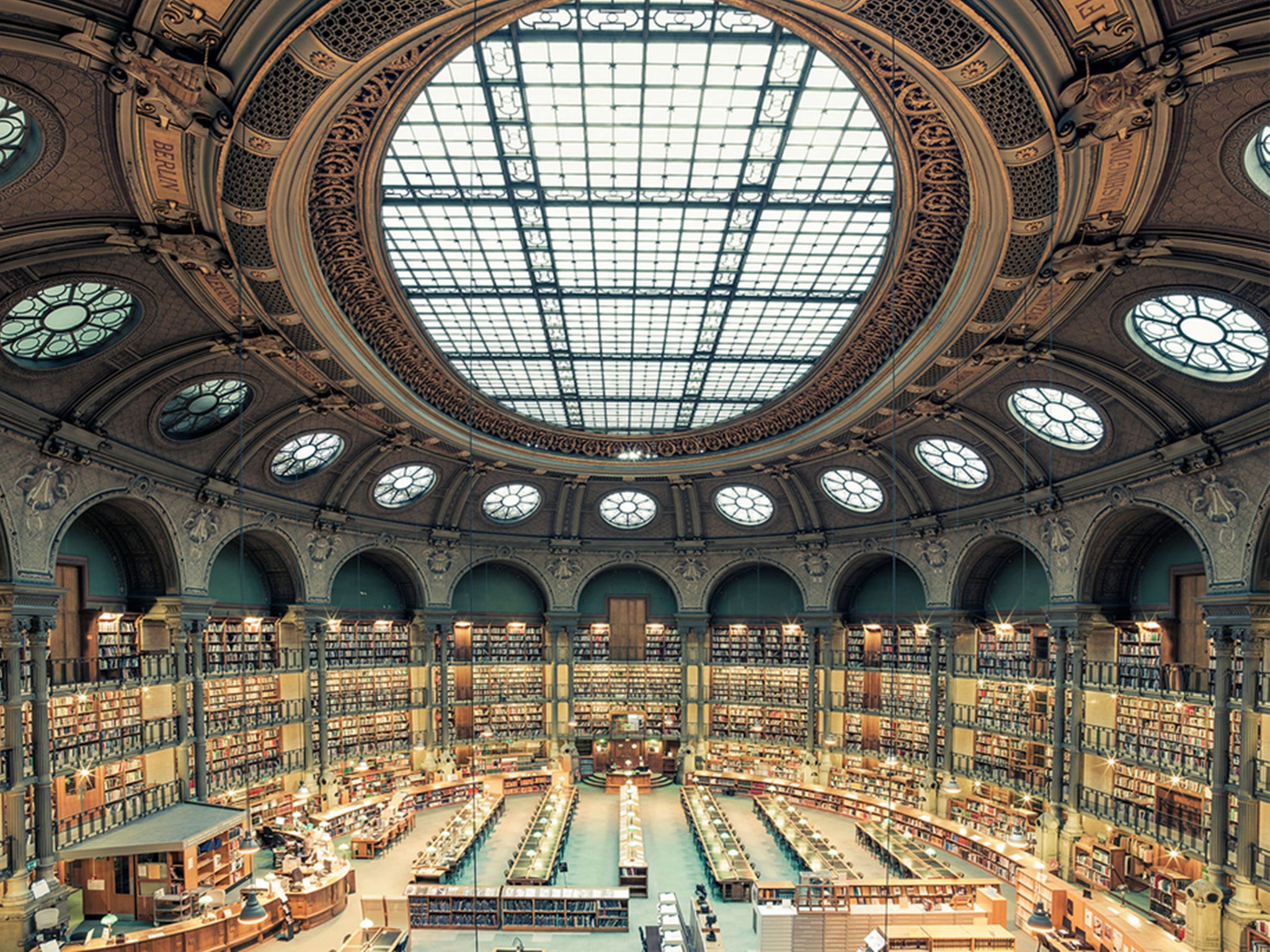 'Bibliotheque Nationale de France, Paris, 2014' by Franck Bohbot (franckbohbot.com)