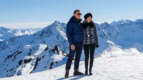 Daniel Craig and Lea Seydoux cosy up at Spectre photocall in Austria, Celebrity News, Showbiz & TV