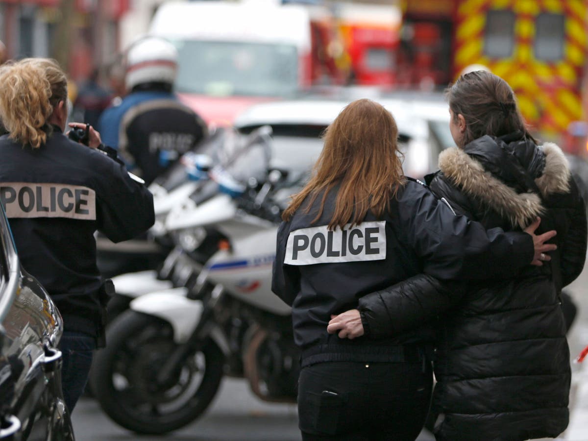 Paris Shootings Live Female Police Officer Killed And Latest News