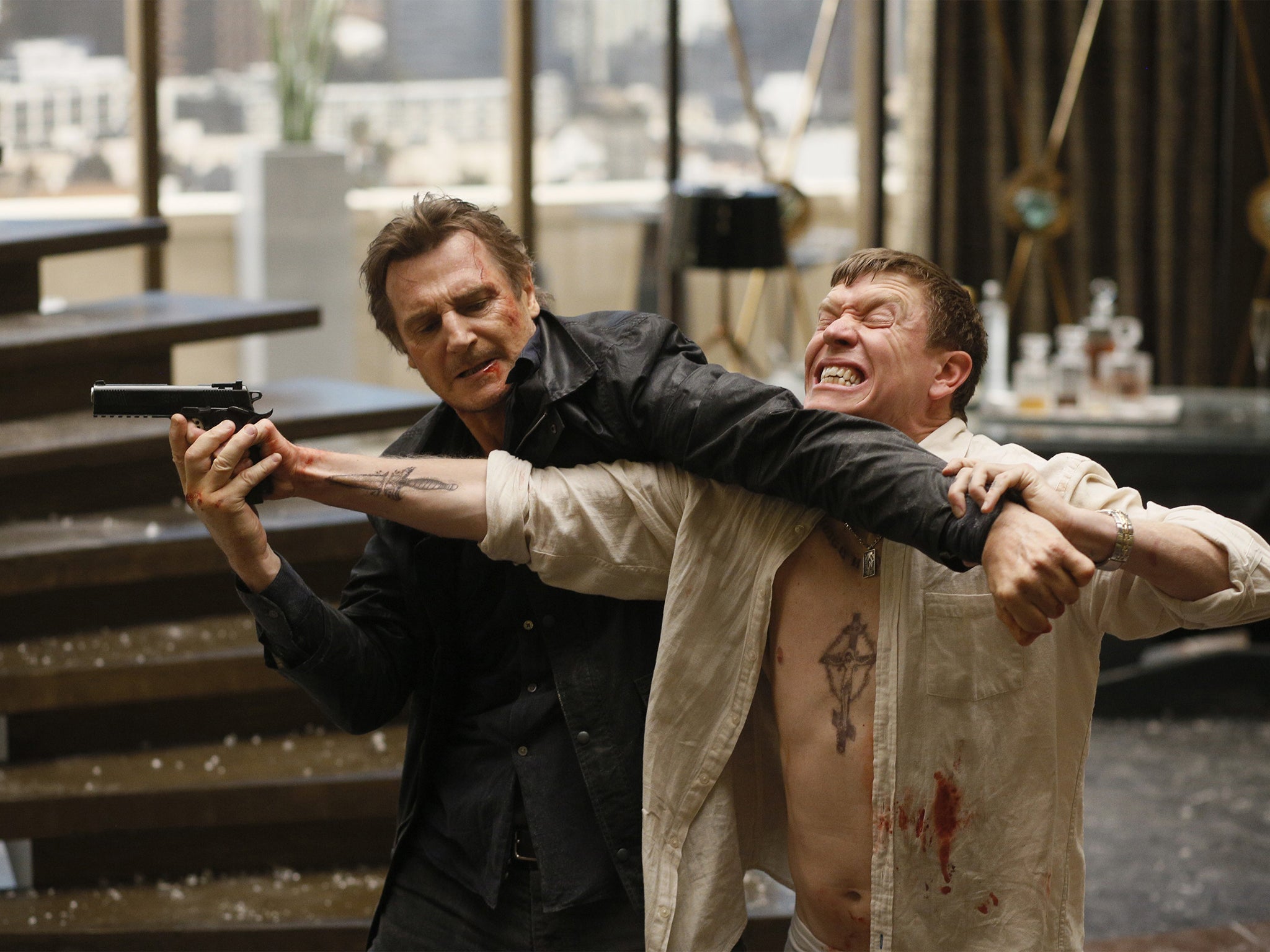 Liam Neeson grapples Sam Spruell in Taken 3