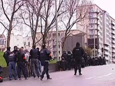 Gunman takes hostages at Kosher grocery near Paris