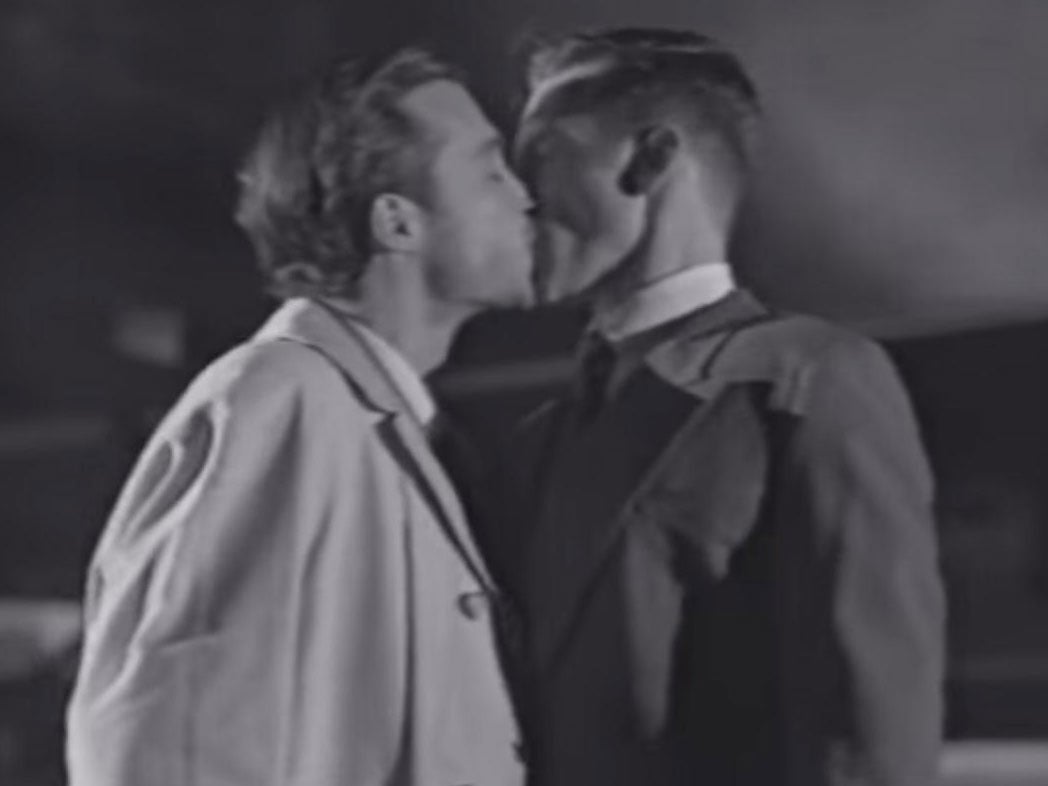 Gay Kiss In 13