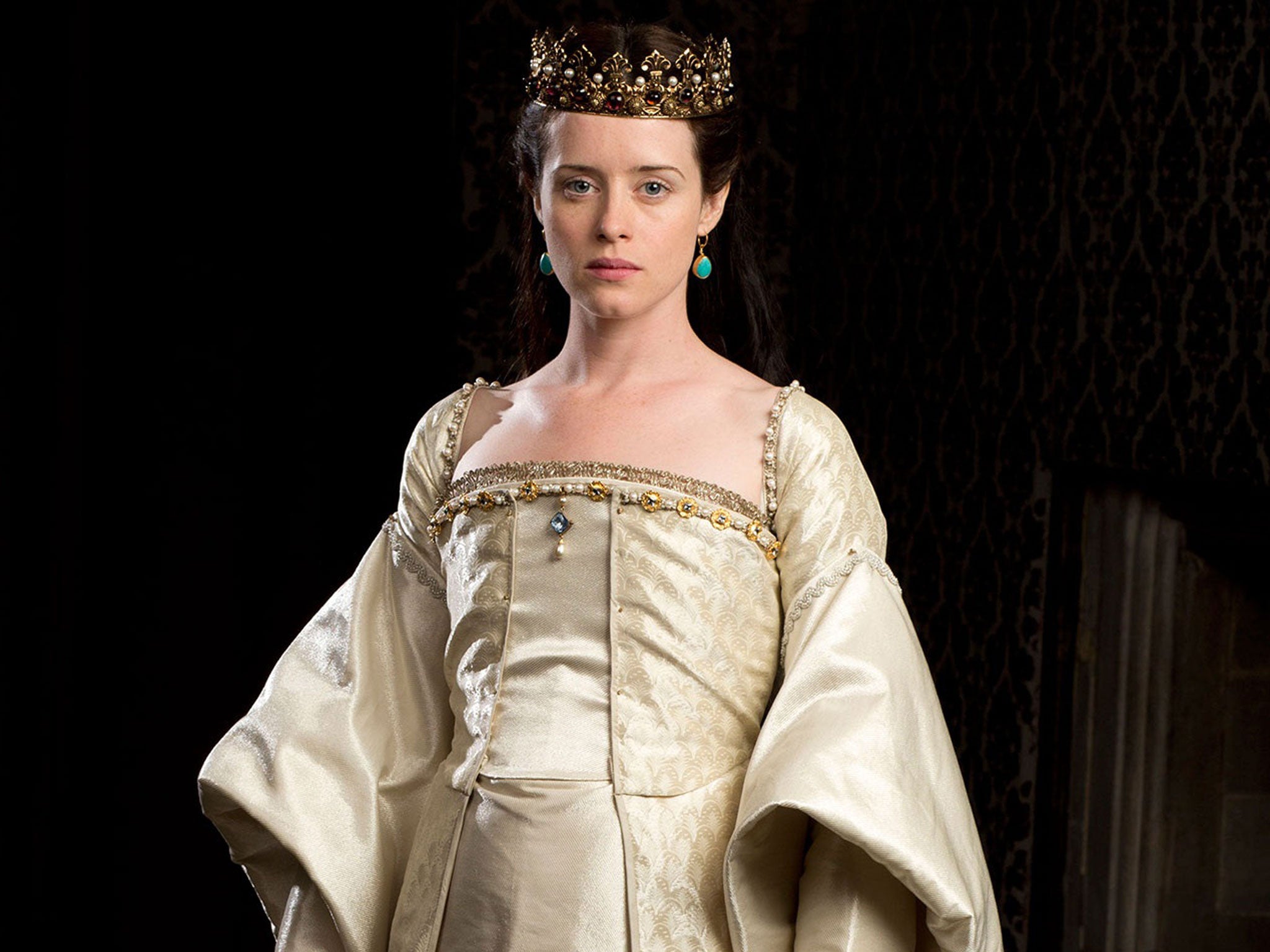 In full regal garb as Henry's second wife