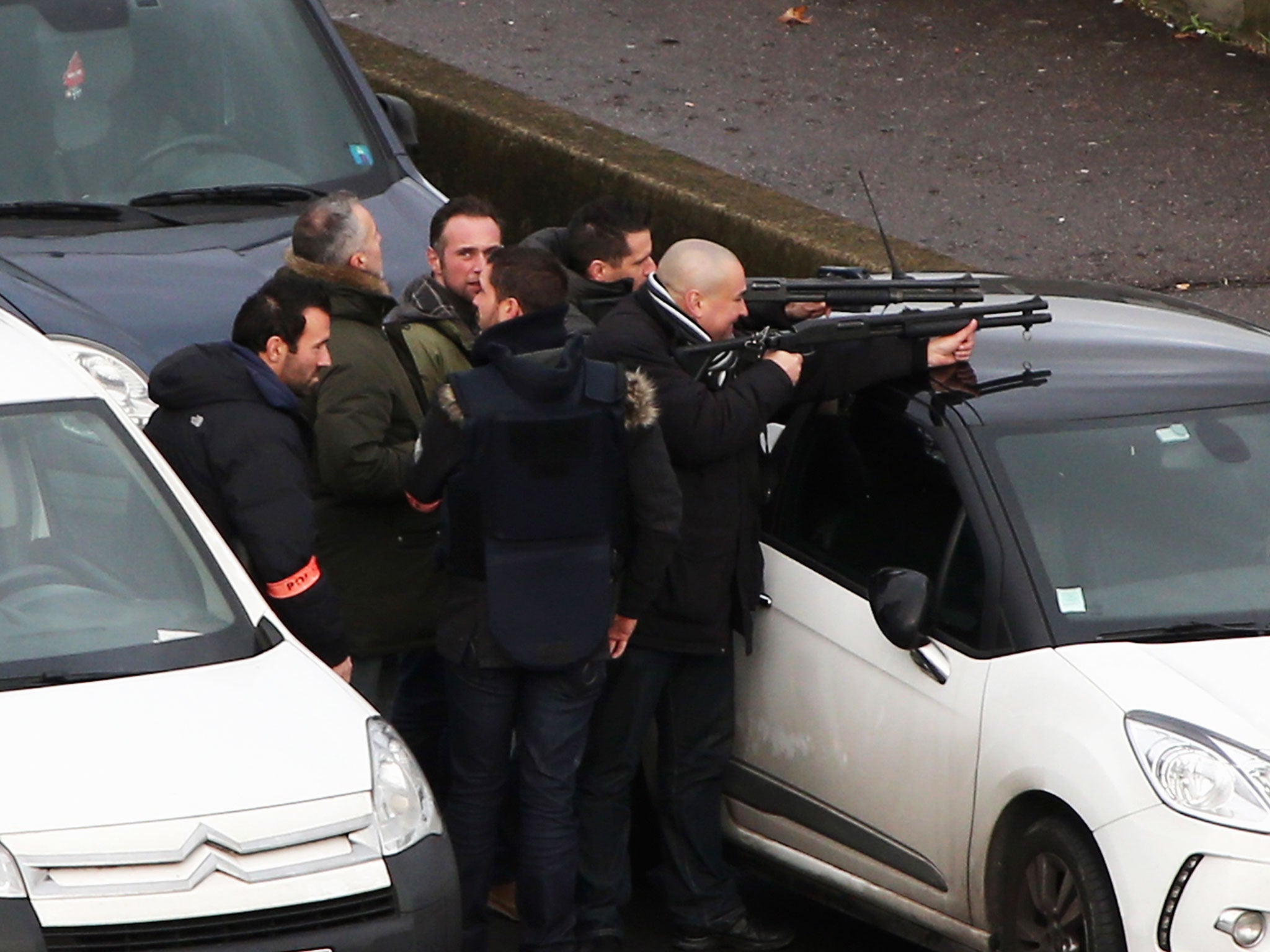 Police are mobilized with reports of a hostage situation at Port de Vincennes in Paris