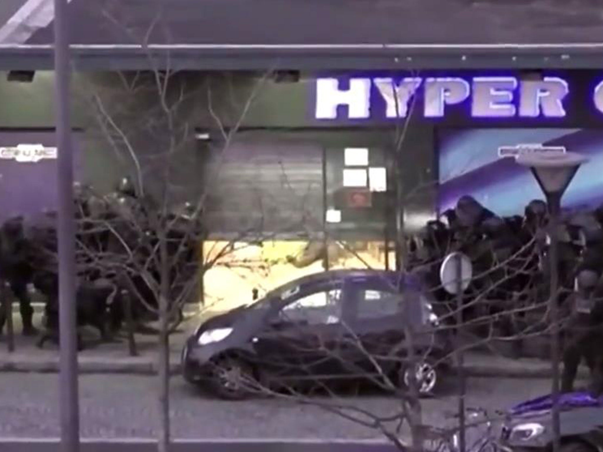 The moment police stormed the shop where a gunman had killed four hostages
