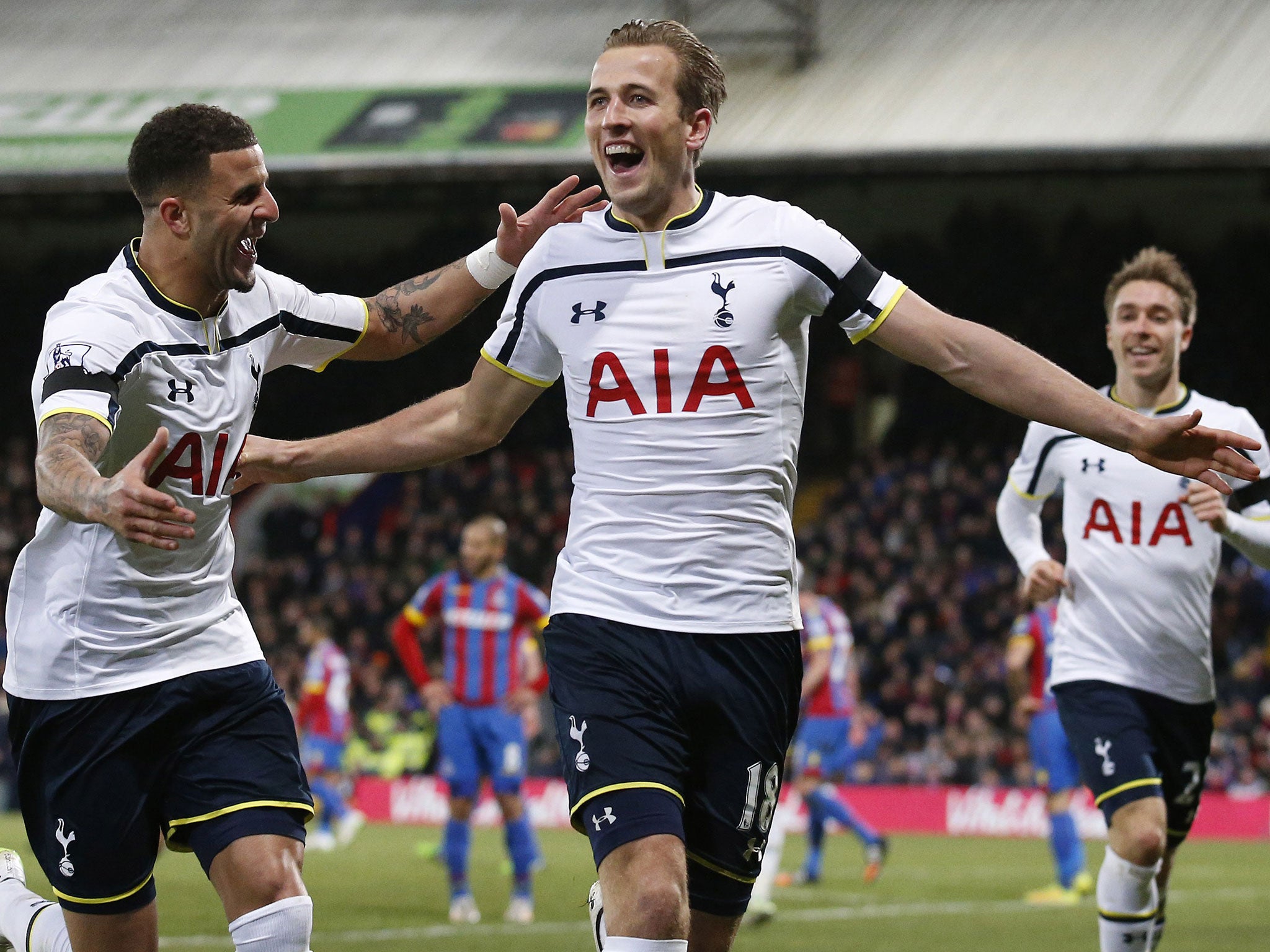 Harry Kane celebrates scoring the opening goal for Spurs