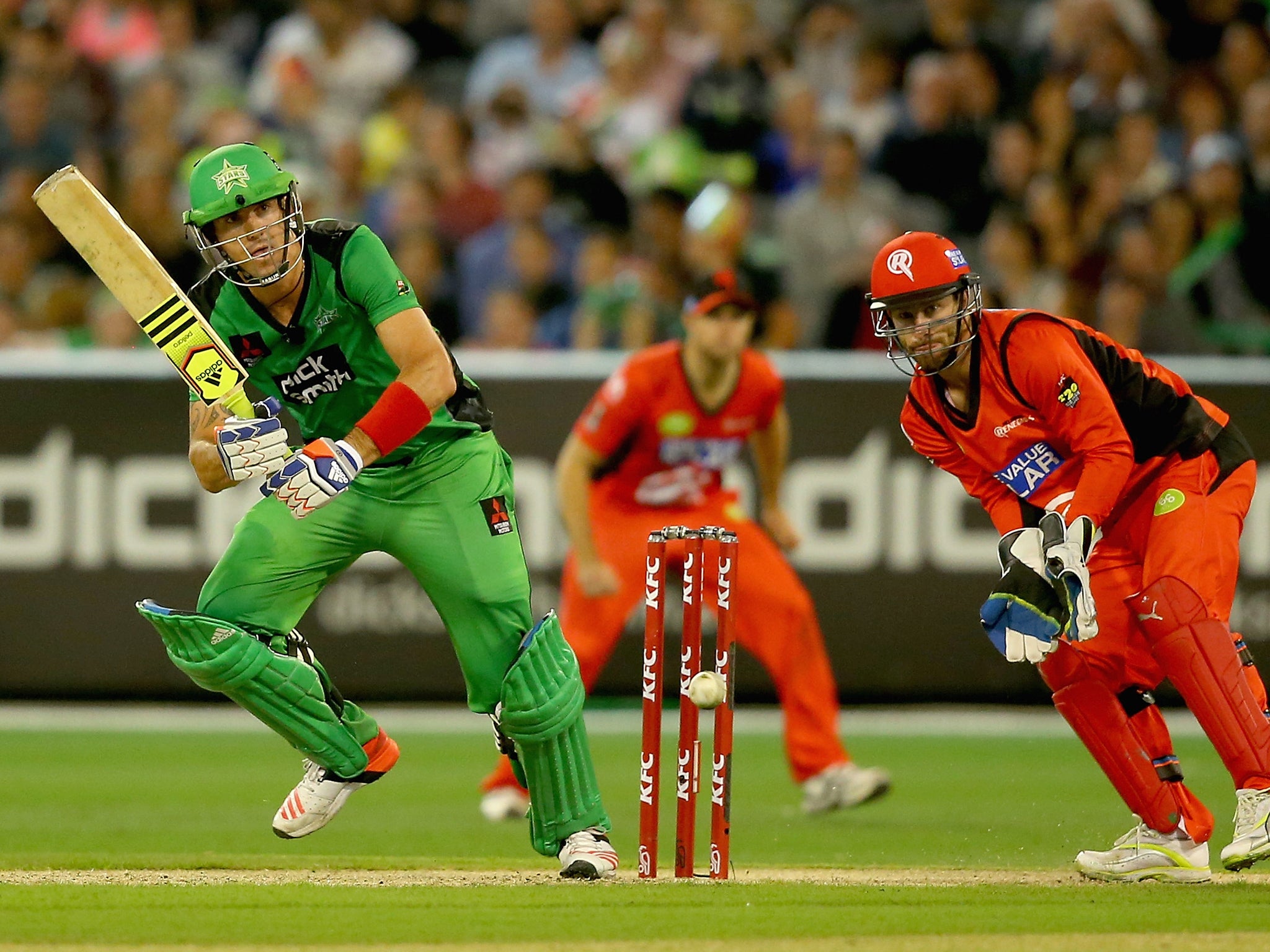 Kevin Pietersen of the Stars bats during the Big Bash League match between the Melbourne Stars and the Melbourne Renegades
