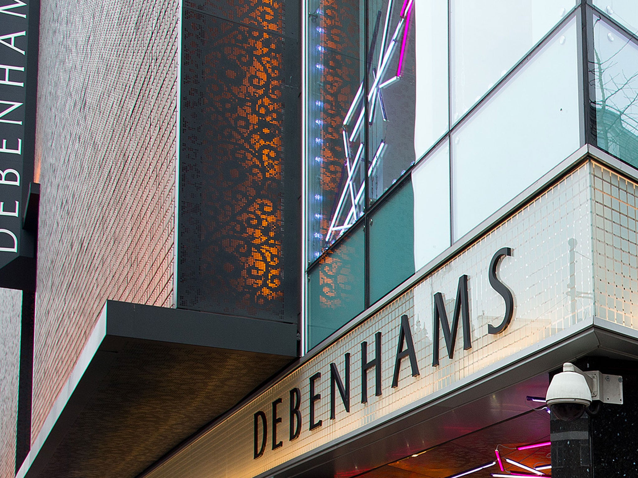Debenhams shares fell as the company said gross margins would likely be at the lower end of forecasts