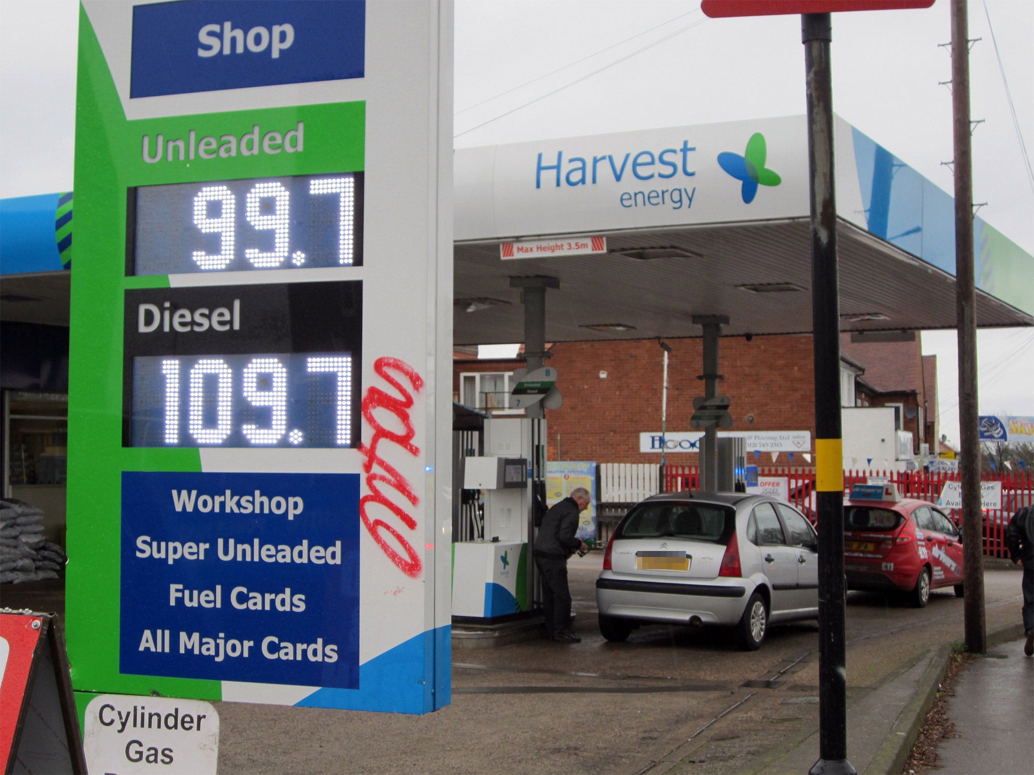 The government again scrapped the annuel fuel duty increase