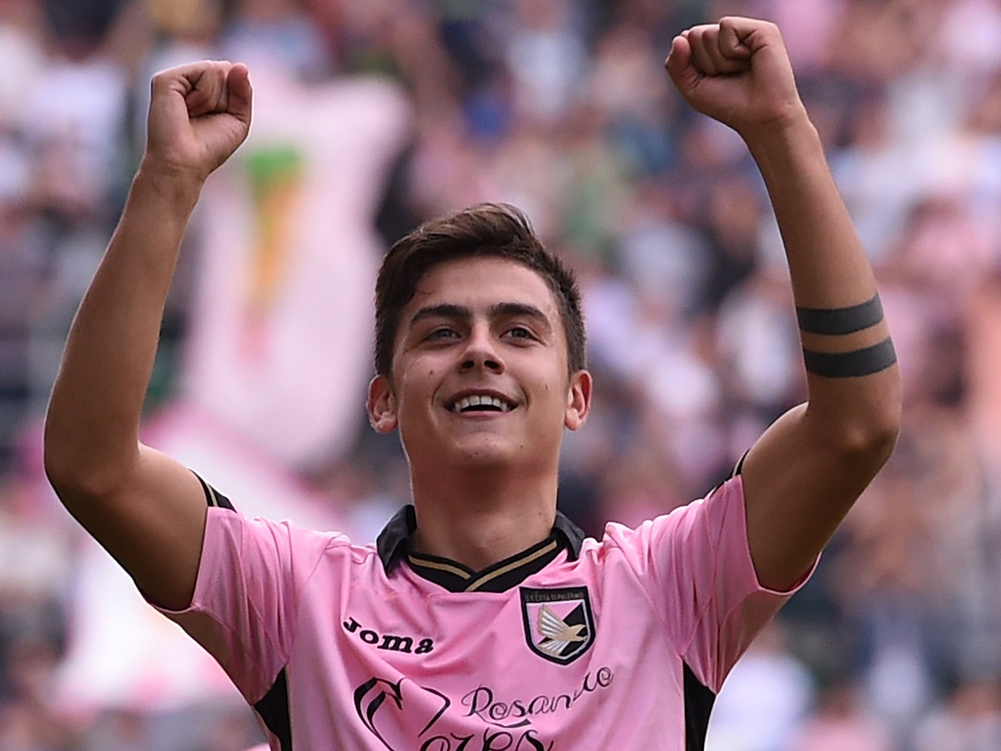 The Pallermo striker Paulo Dybala has been linked with Arsenal