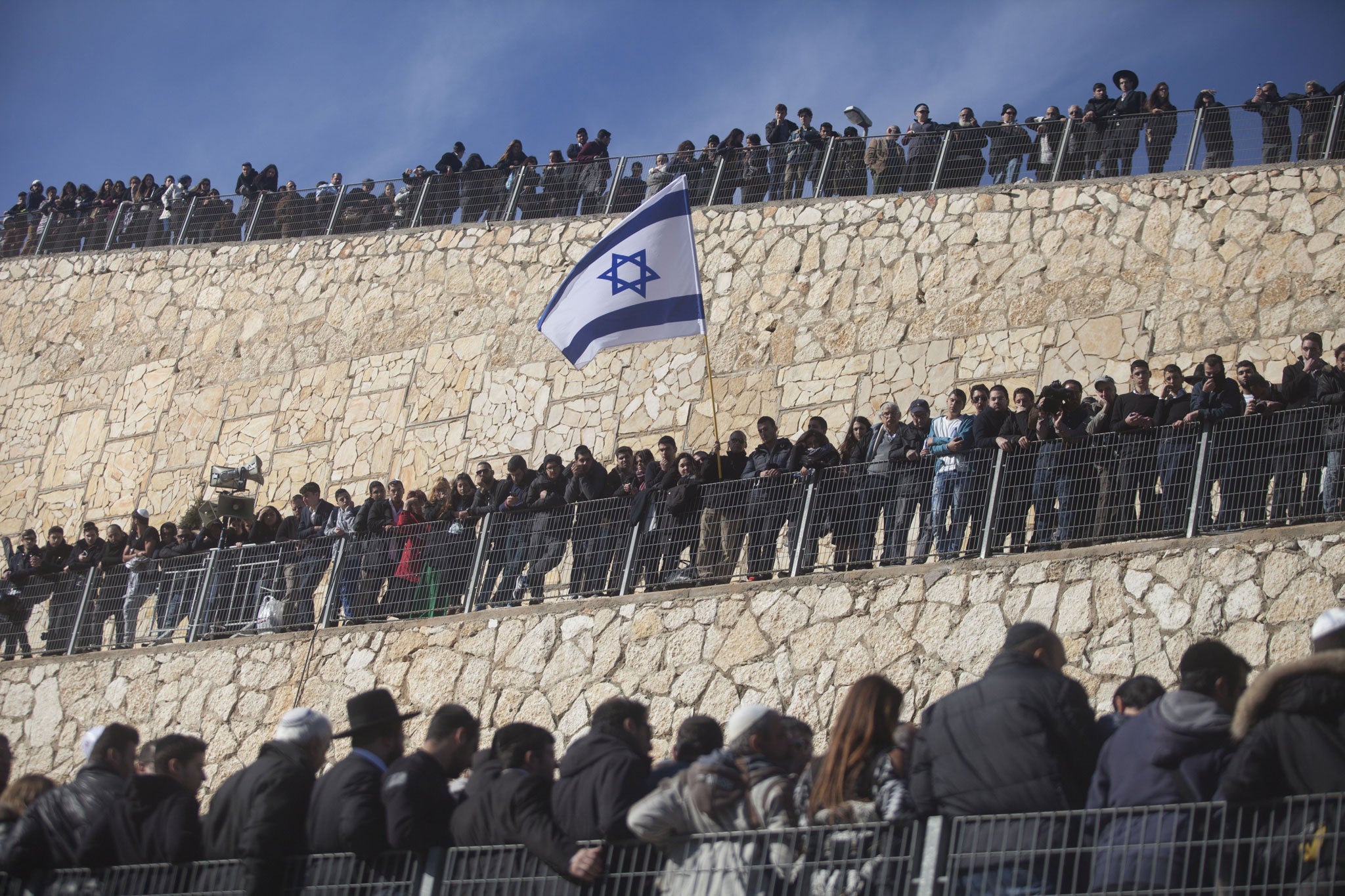 Mourners gather in Israel for the funeral of 4 of the victims of the attack on a Paris kosher grocery store