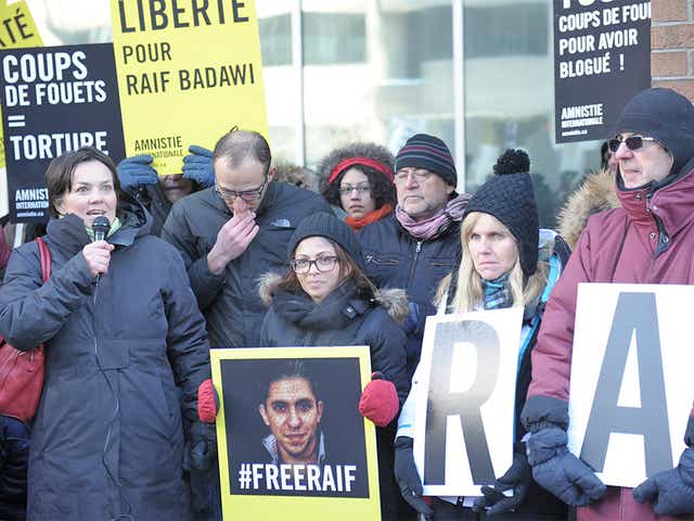 Ensaf Haidar (centre), wife of the Saudi blogger Raif Badawi, holds a vigil in Montreal in 2015 urging Saudi Arabia to free her husband