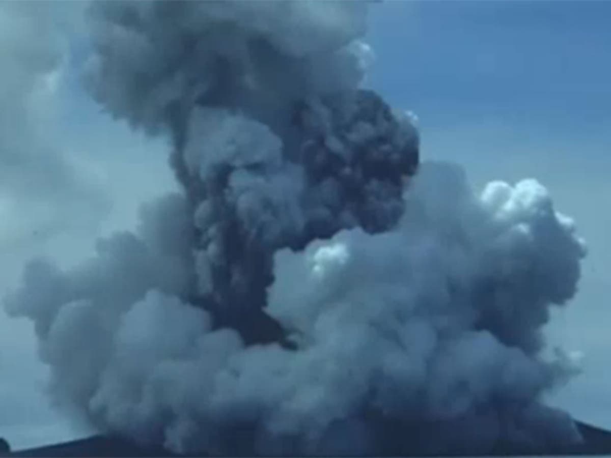 Video: Incredible Images Show Underwater Volcano Creating Wall Of Ash 