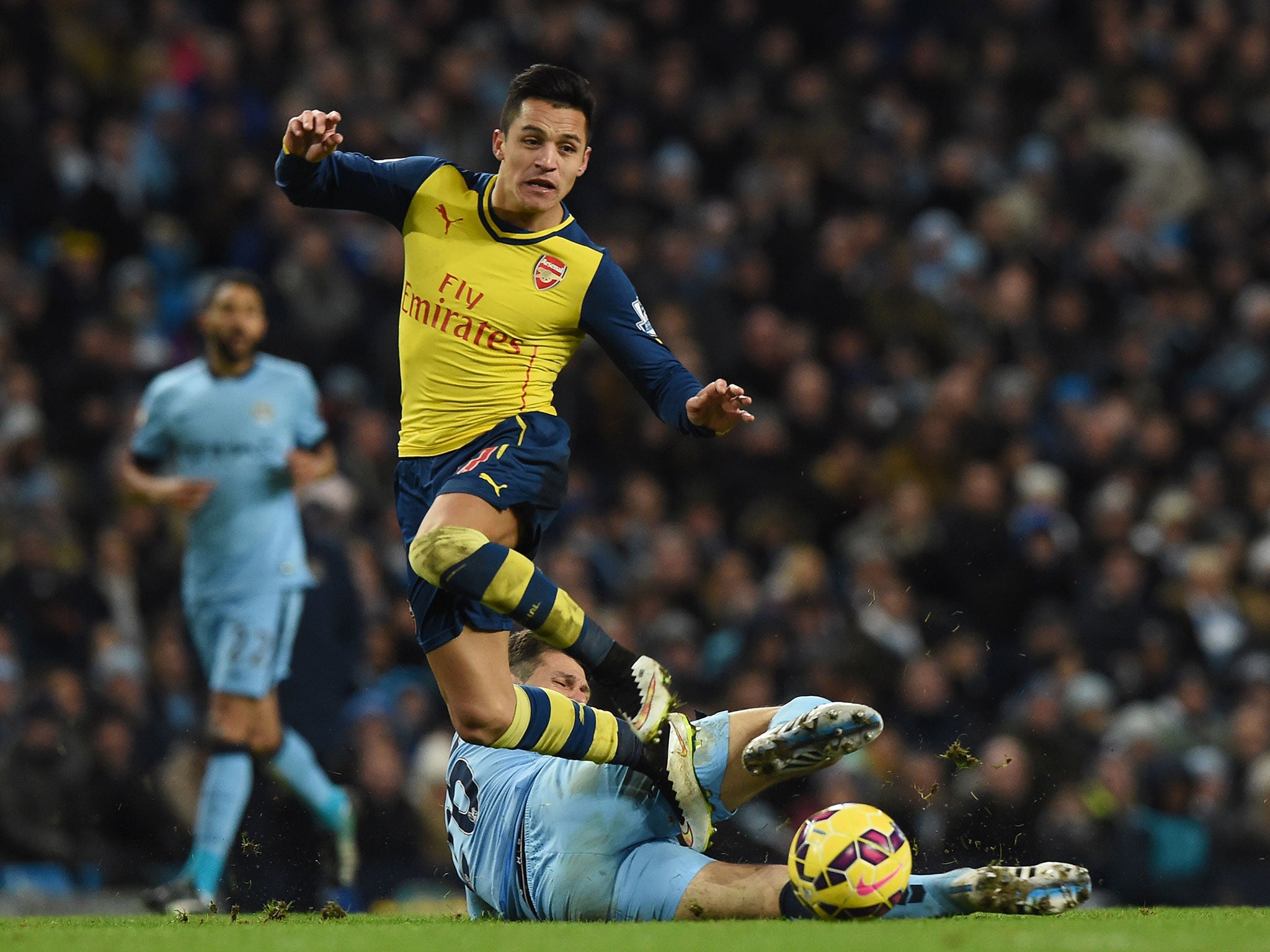 Alexis Sanchez in action for Arsenal