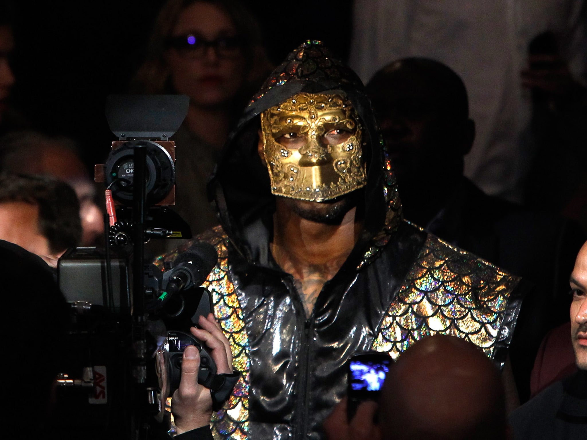 Deontay Wilder makes his entrance