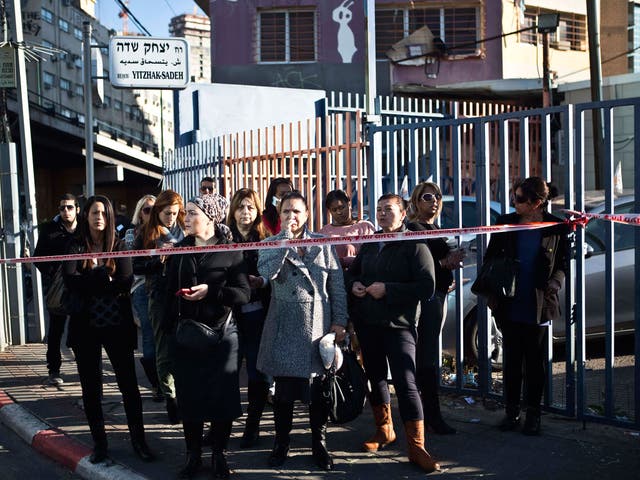 Tel Aviv bus attack: Israeli police shoot suspect who 'stabbed at least ...