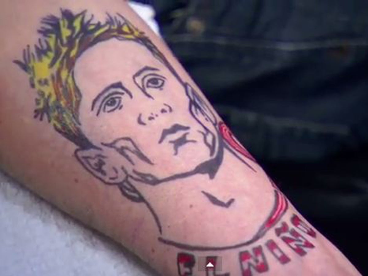 VIDEO: Former Chelsea player Craig Burley gets Fernando Torres tattoo after  losing bet