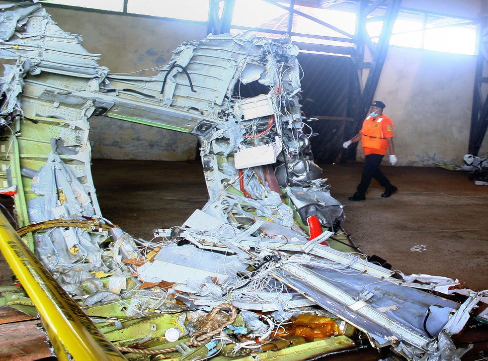 Airasia Qz8501 Black Box Reveals Warning Alarms Screamed Before Crash As More Bodies