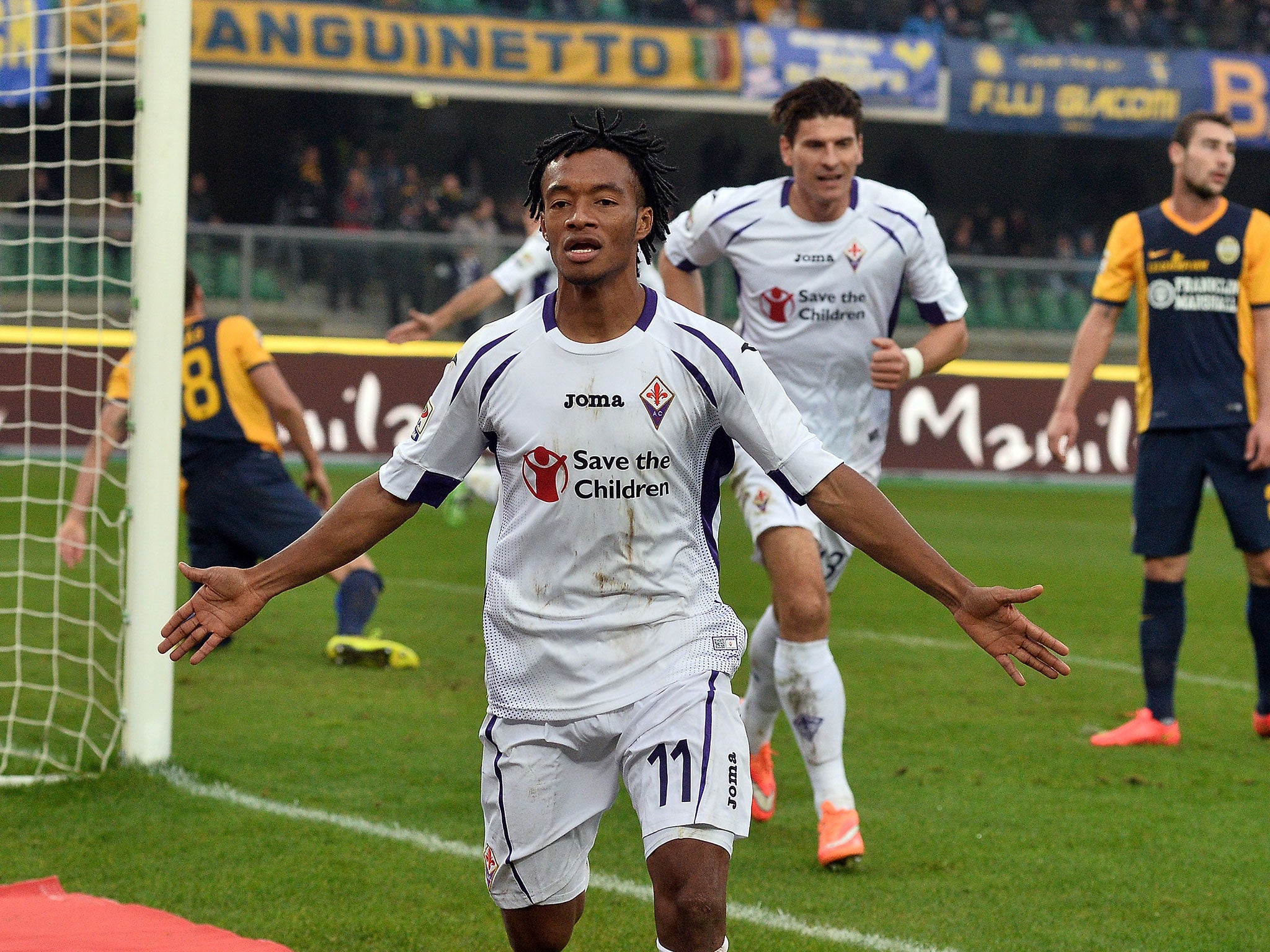 Juan Cuadrado is close to a £26.1m move to Chelsea